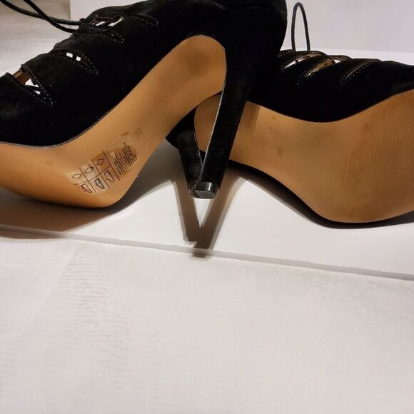 WOMEN'S H&M LACE-UP CLOSURE SHOES - Picture 7 of 16